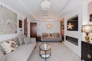 Lounge- click for photo gallery